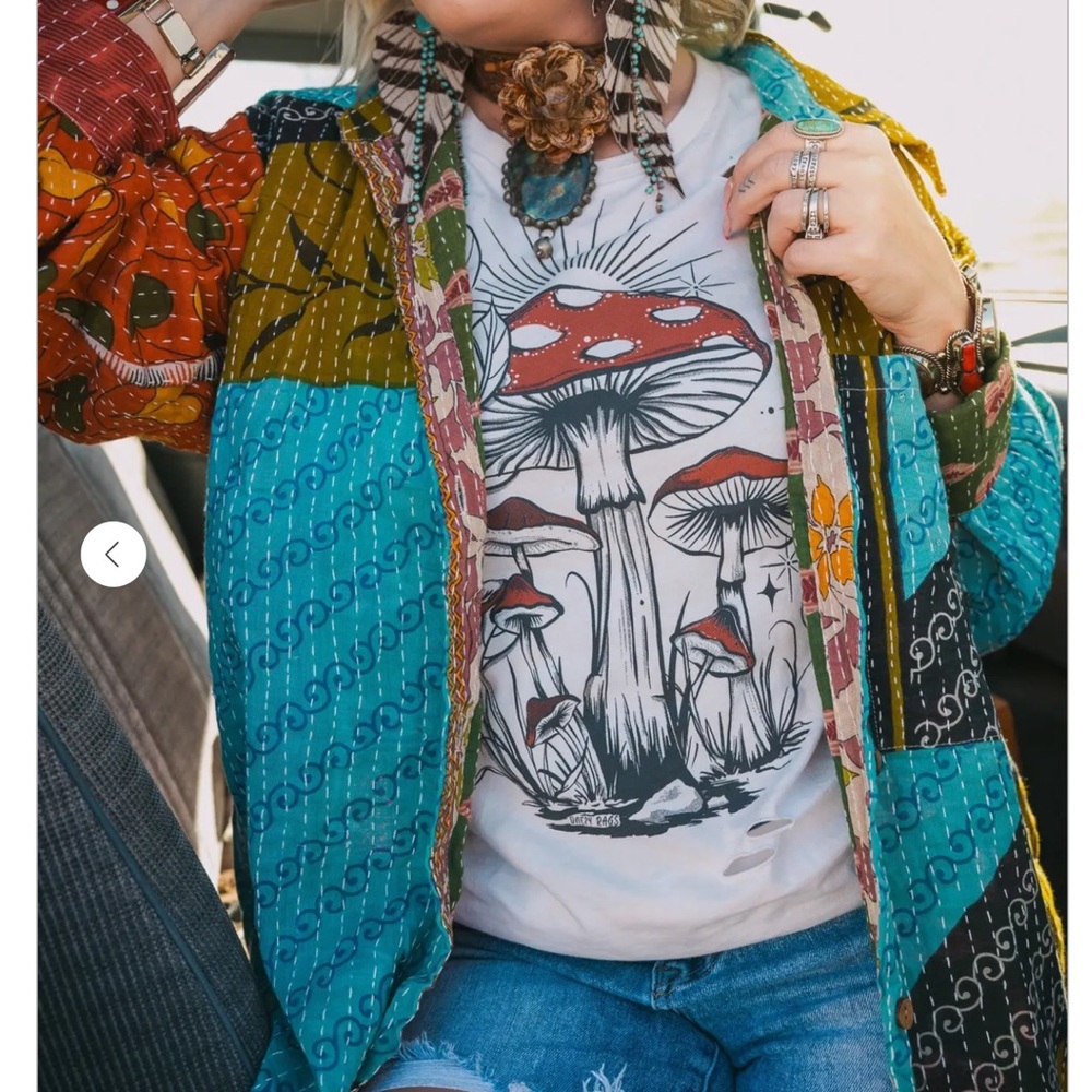 ISO!!! Colorful Patchwork Kantha Bae Chakra